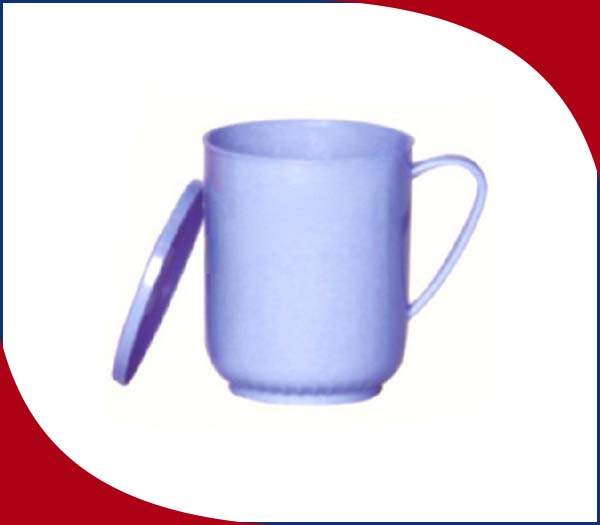 Cốc nhựa có nắp đậy